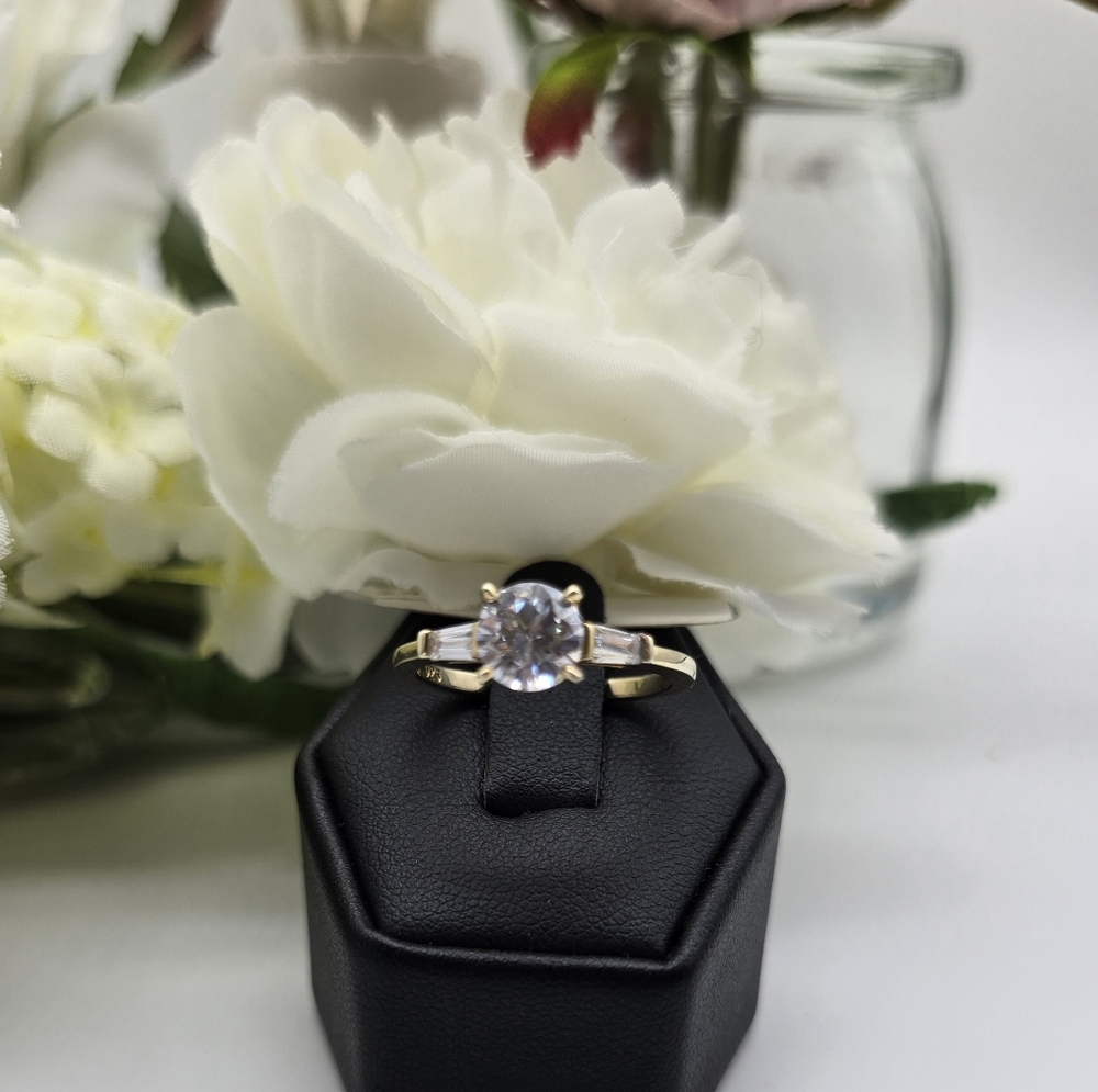 🥰 FAYE ENGAGEMENT STERLING SILVER RING - Picture 7 of 8